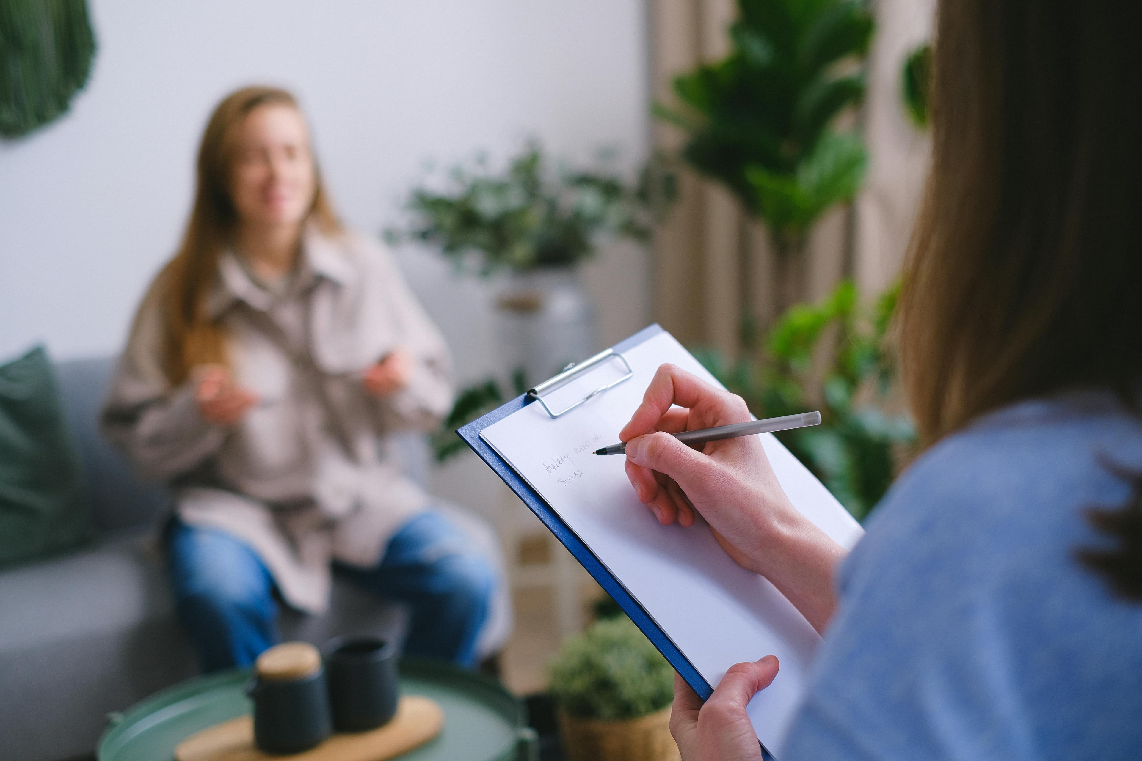Therapist with pacient